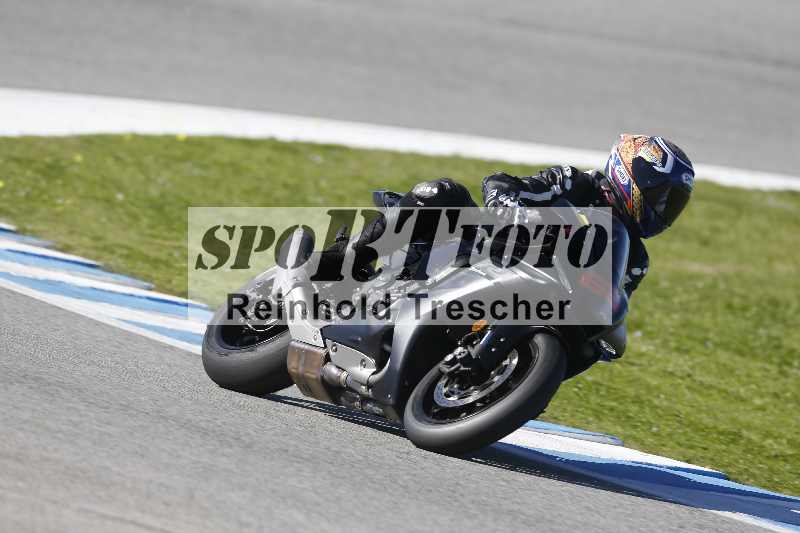 /02 28.-31.01.2025 Moto Center Thun Jerez/gruen-green/63